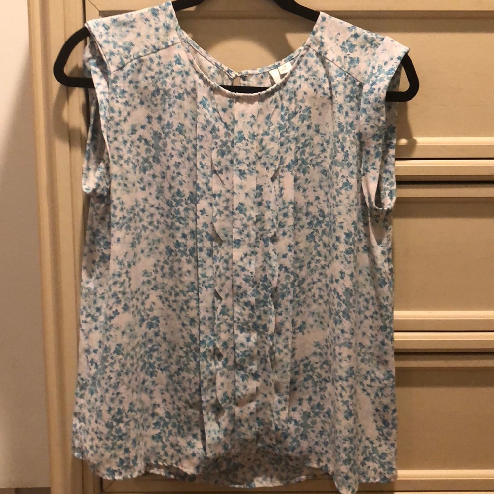 LC sleeveless floral shirt